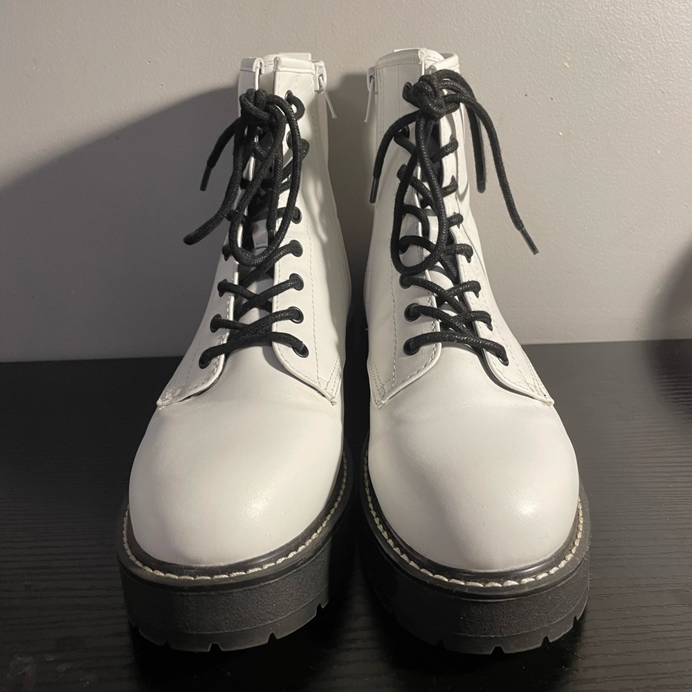 Steve Madden Boots